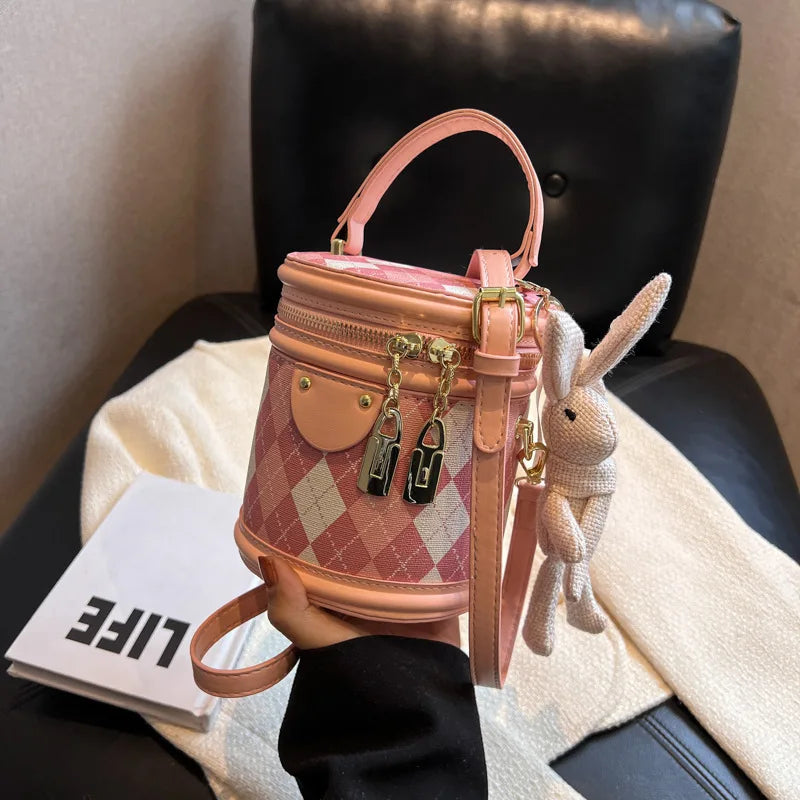 Plaid Bucket Shoulder Bag